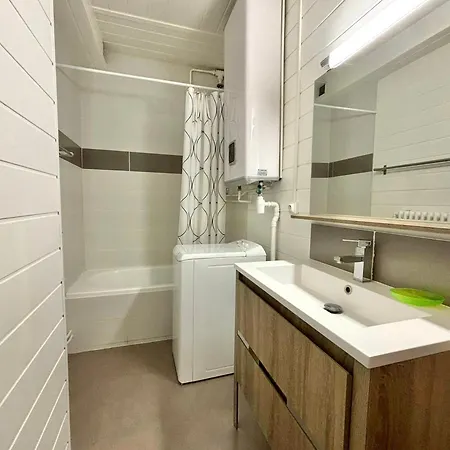 Apartment : Grand F2 Lumineux Au Centre, Ideal 2-4 Pers. - Fr-1-432-28 *